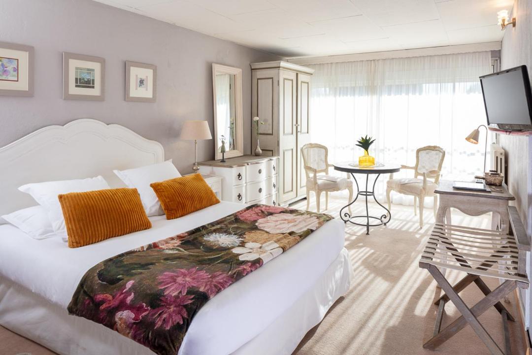 Hoetel Le Castellan Istres Zimmer foto
